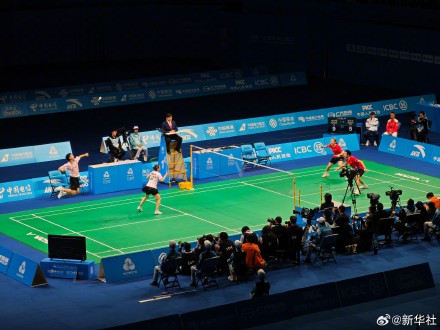 雅思组合夺金谢幕 雅思组合夺金谢幕