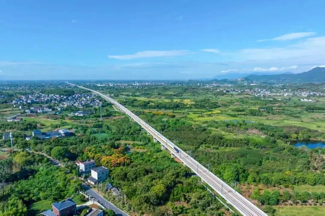 30分钟建德到江山！杭衢高铁今起试运行