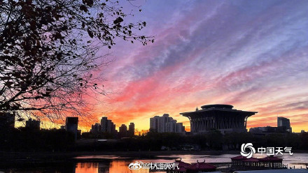 见者好运!北京橘粉朝霞上线太惊艳 见者好运!北京橘粉朝霞上线太惊艳