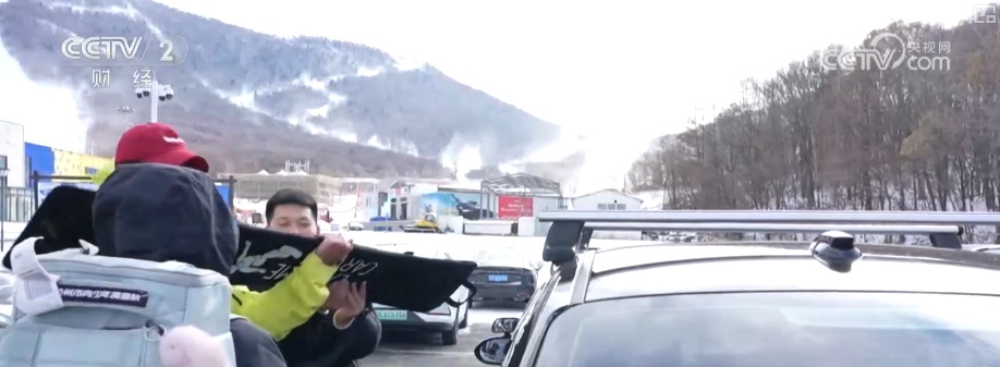 精细化贴心服务上“新” “冰雪经济”火热文旅市场“热气”升腾