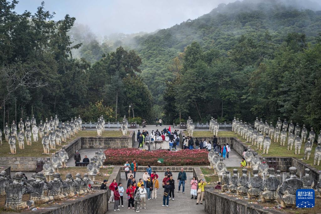 云南龙陵:探访松山战役旧址 云南龙陵:探访松山战役旧址