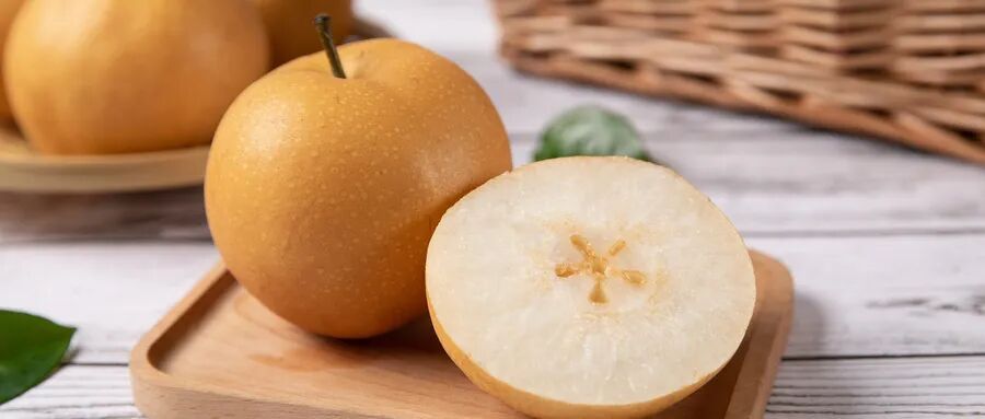 想吃梨又怕凉，不妨这样做