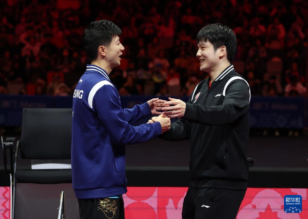 十五运会乒乓球——男子团体金牌赛:北京队夺冠 十五运会乒乓球——男子团体金牌赛:北京队夺冠