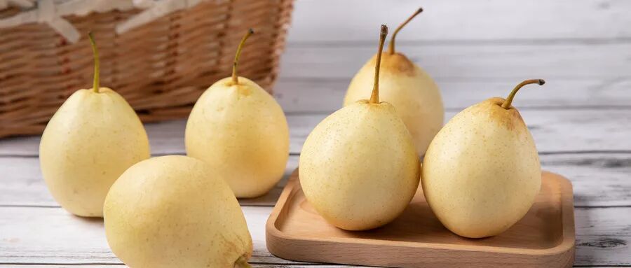 想吃梨又怕凉，不妨这样做