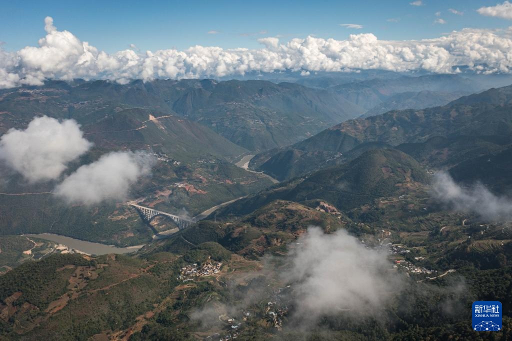 云南龙陵:探访松山战役旧址 云南龙陵:探访松山战役旧址