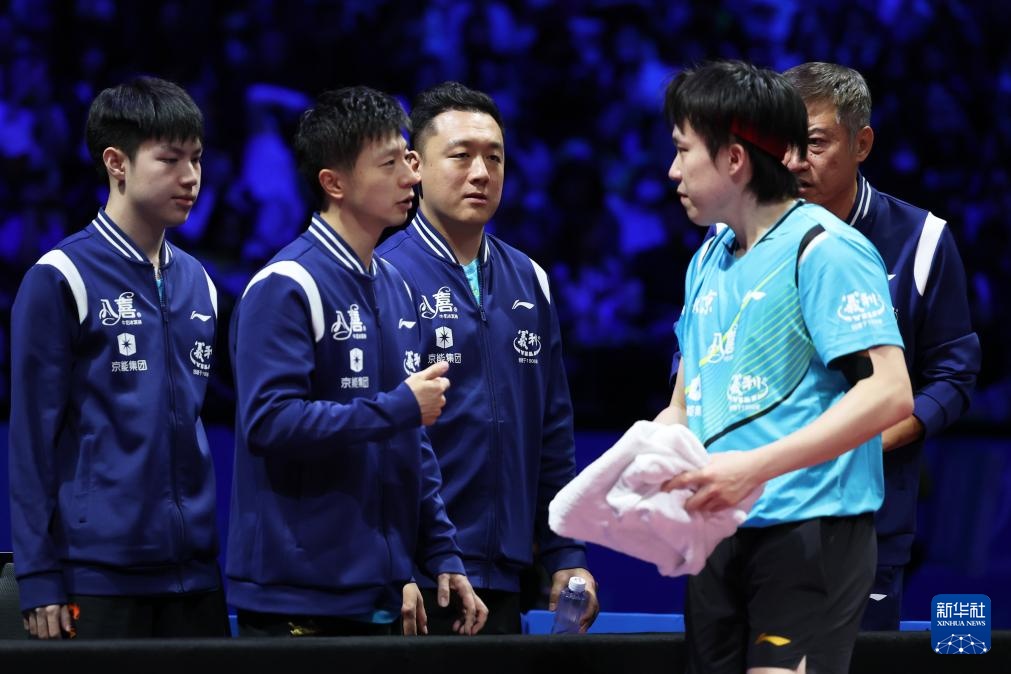 十五运会乒乓球——男子团体金牌赛:北京队夺冠 十五运会乒乓球——男子团体金牌赛:北京队夺冠