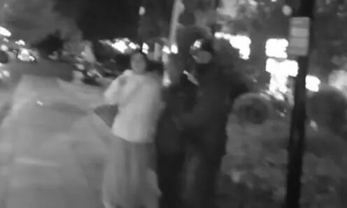 让男友等着！杭州00后姑娘约会直接放鸽子，路上干了件大事