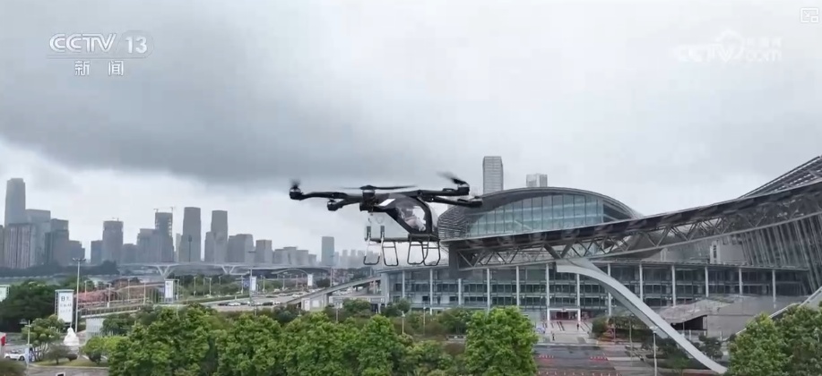 多轮驱动发力，1.5万亿元！低空经济增长强劲 向“规模化落地”跨越