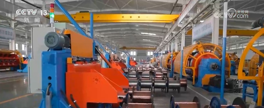 区域能源交通向“绿”向“新” 多视角“数”看京津冀大气污染防治新成效 区域能源交通向“绿”向“新” 多视角“数”看京津冀大气污染防治新成效