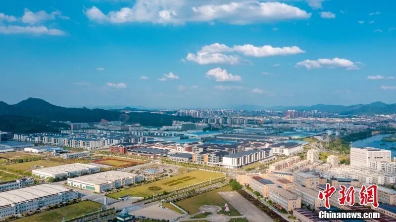 从“制瓷”到“升空”,“千年瓷都”有了百亿新产业 从“制瓷”到“升空”,“千年瓷都”有了百亿新产业