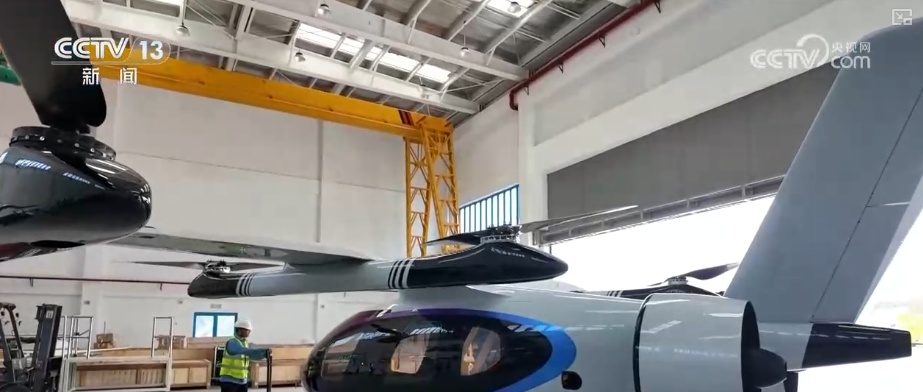 多轮驱动发力，1.5万亿元！低空经济增长强劲 向“规模化落地”跨越