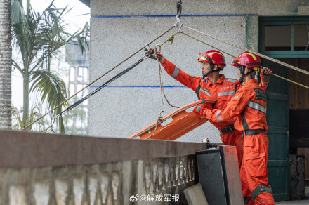 组图!直击武警工兵分队演练现场 组图!直击武警工兵分队演练现场