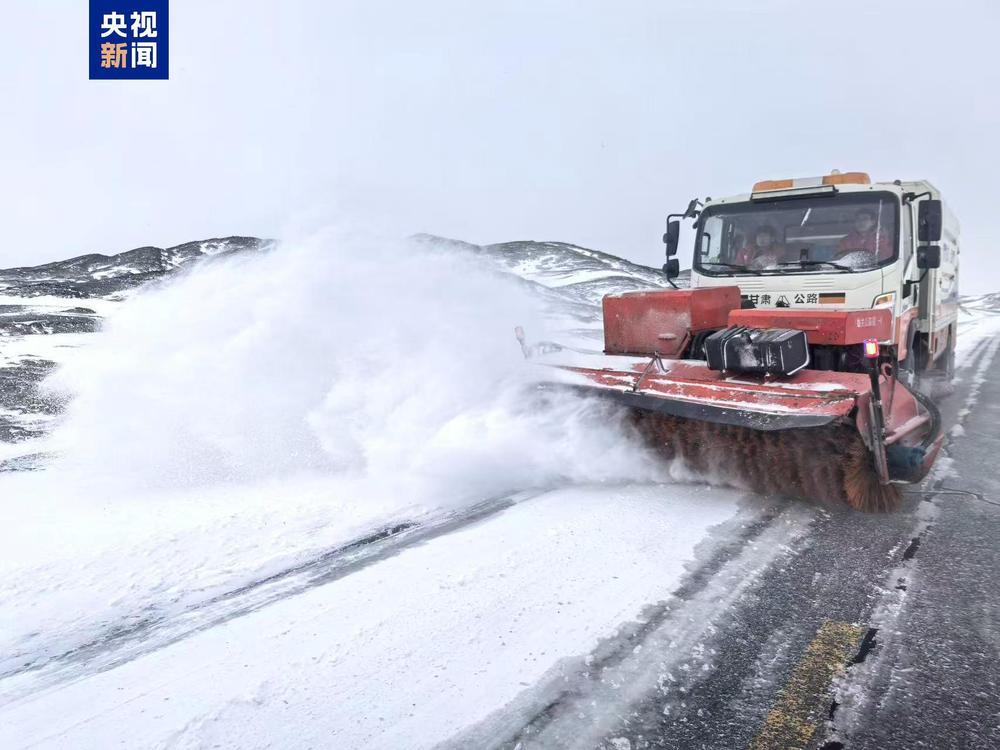 降雪+大风+沙尘 甘肃多地降温超8℃
