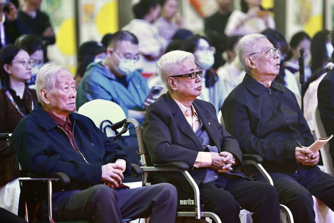 著名作家、《战争和人》作者王火在成都逝世，享年103岁