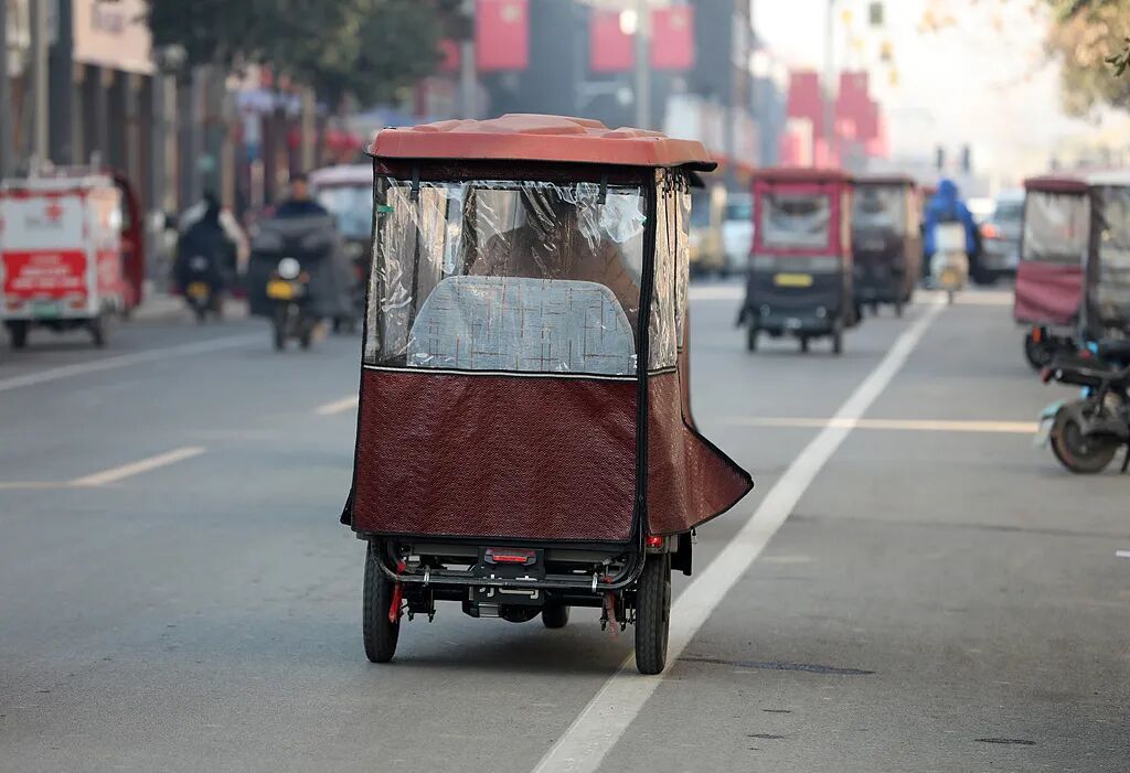 上海、广州试点“老头乐”C7驾照？多方回应