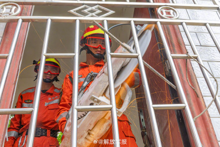 组图!直击武警工兵分队演练现场 组图!直击武警工兵分队演练现场