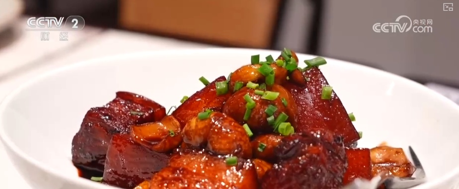 “观鸟+”尽显“年轻”姿态 “生态美”催热冬日文旅消费 “观鸟+”尽显“年轻”姿态 “生态美”催热冬日文旅消费