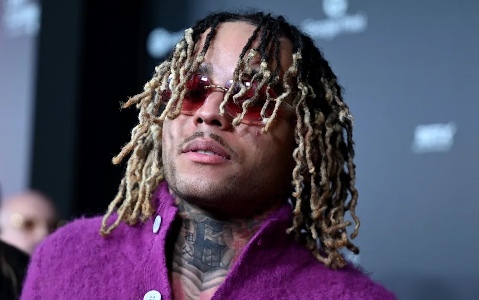 法国说唱歌手绑架19岁男粉丝,囚禁地下室虐待两小时 法国说唱歌手绑架19岁男粉丝,囚禁地下室虐待两小时