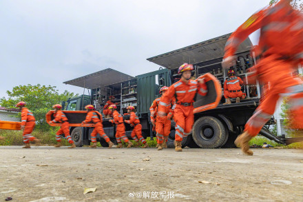 组图!直击武警工兵分队演练现场 组图!直击武警工兵分队演练现场
