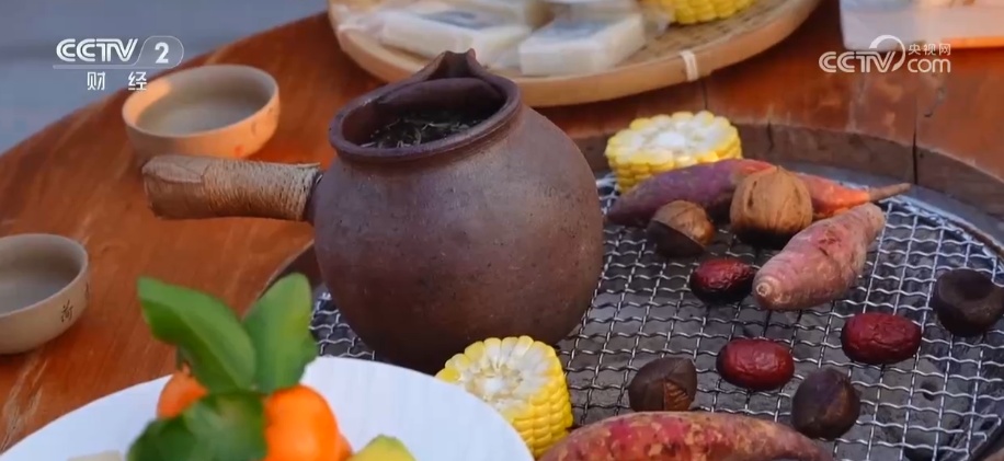 “观鸟+”尽显“年轻”姿态 “生态美”催热冬日文旅消费 “观鸟+”尽显“年轻”姿态 “生态美”催热冬日文旅消费