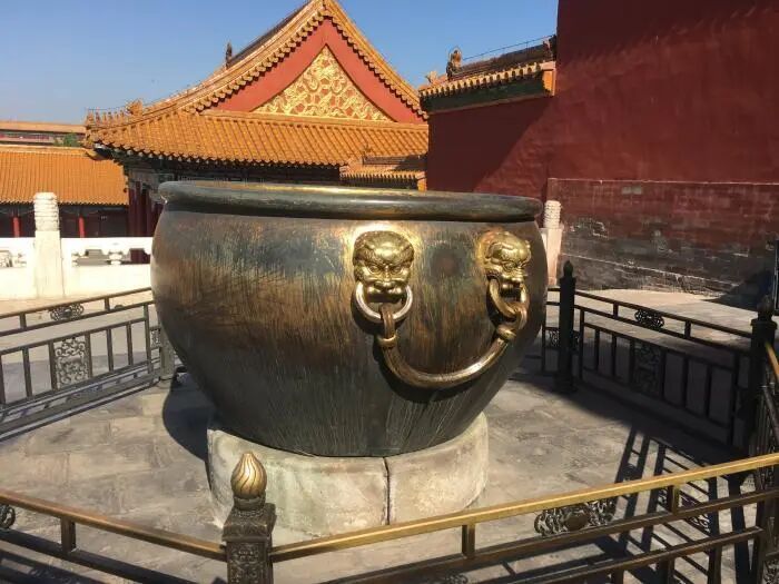 故宫里的大缸，有啥用处？