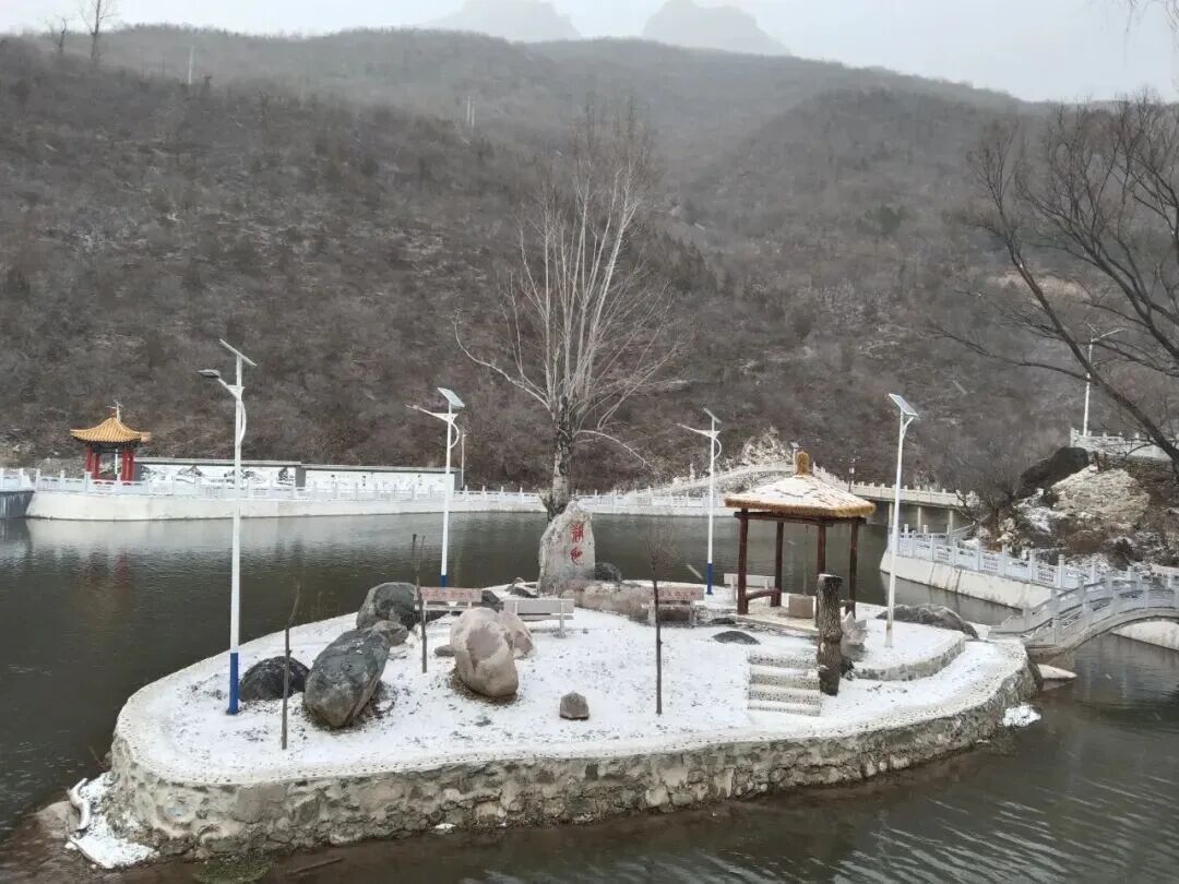 北京这里下雪啦！