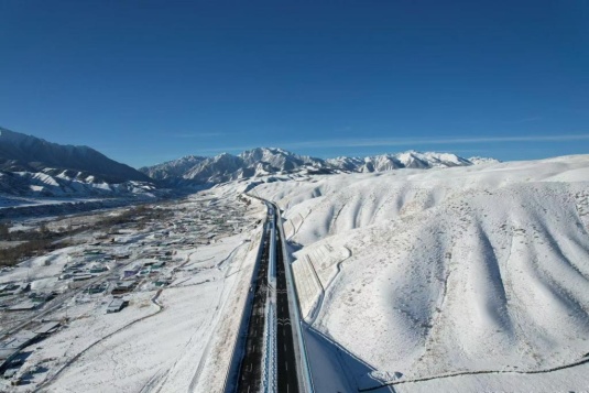 世界在建最长高速公路隧道——天山胜利隧道年底将具备通车条件
