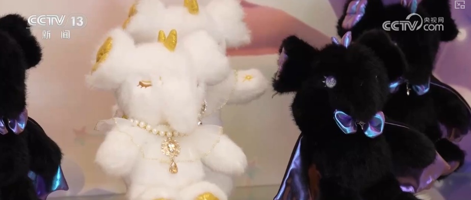 “爆款”“上头”!多维度观察 外贸凭借“硬核支撑”铺开全球贸易“网络” “爆款”“上头”!多维度观察 外贸凭借“硬核支撑”铺开全球贸易“网络”