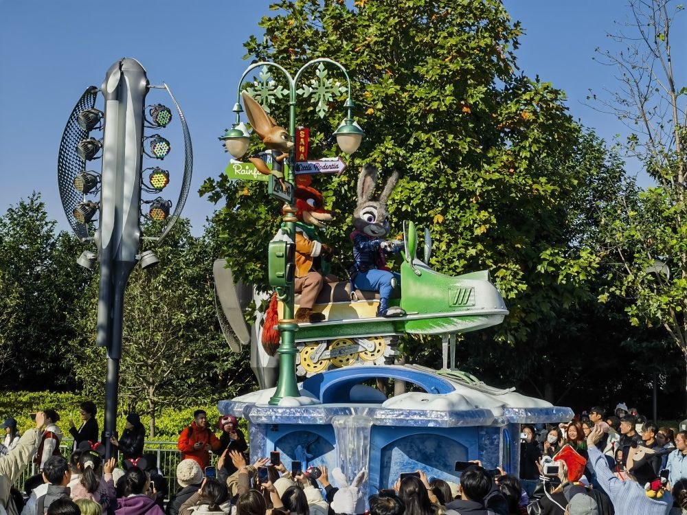 秋假秋游让秋冬之交旅游市场“热起来”