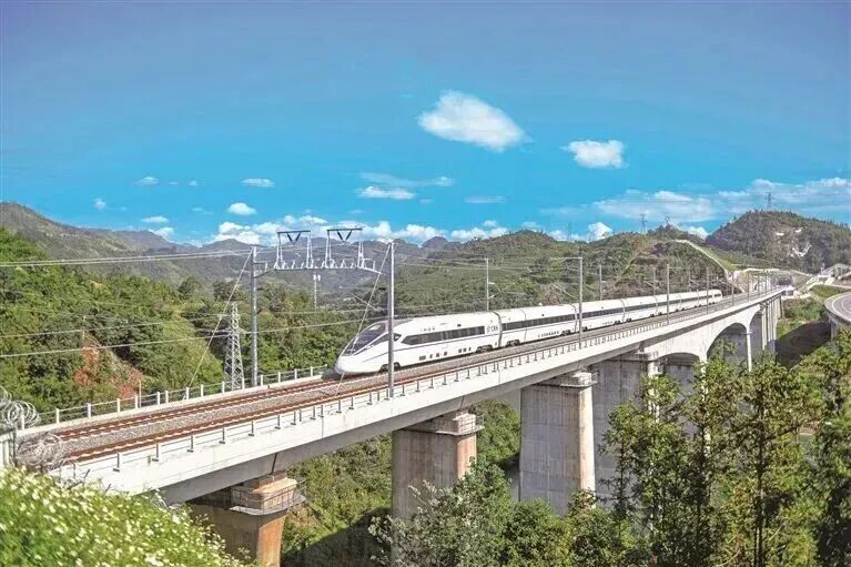 时间确定！盘兴高铁月底正式开通运营