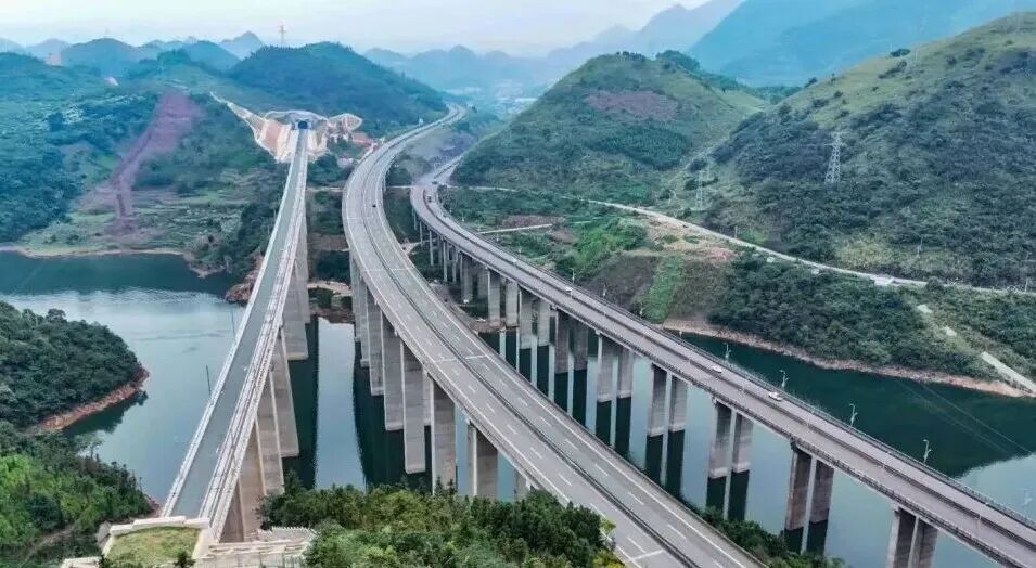 时间确定！盘兴高铁月底正式开通运营