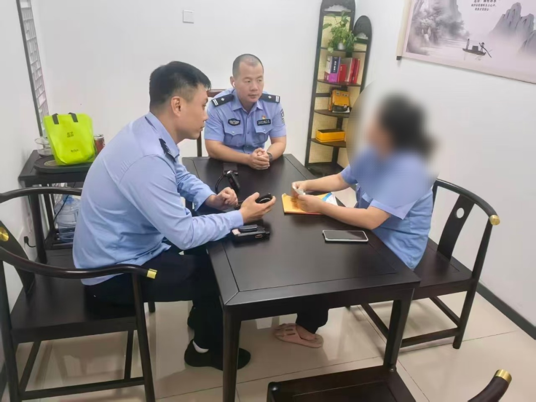 假的！假的！假的！厦门警方紧急拦截