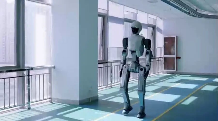 上海“拉链式人墙”，可能换上机器人