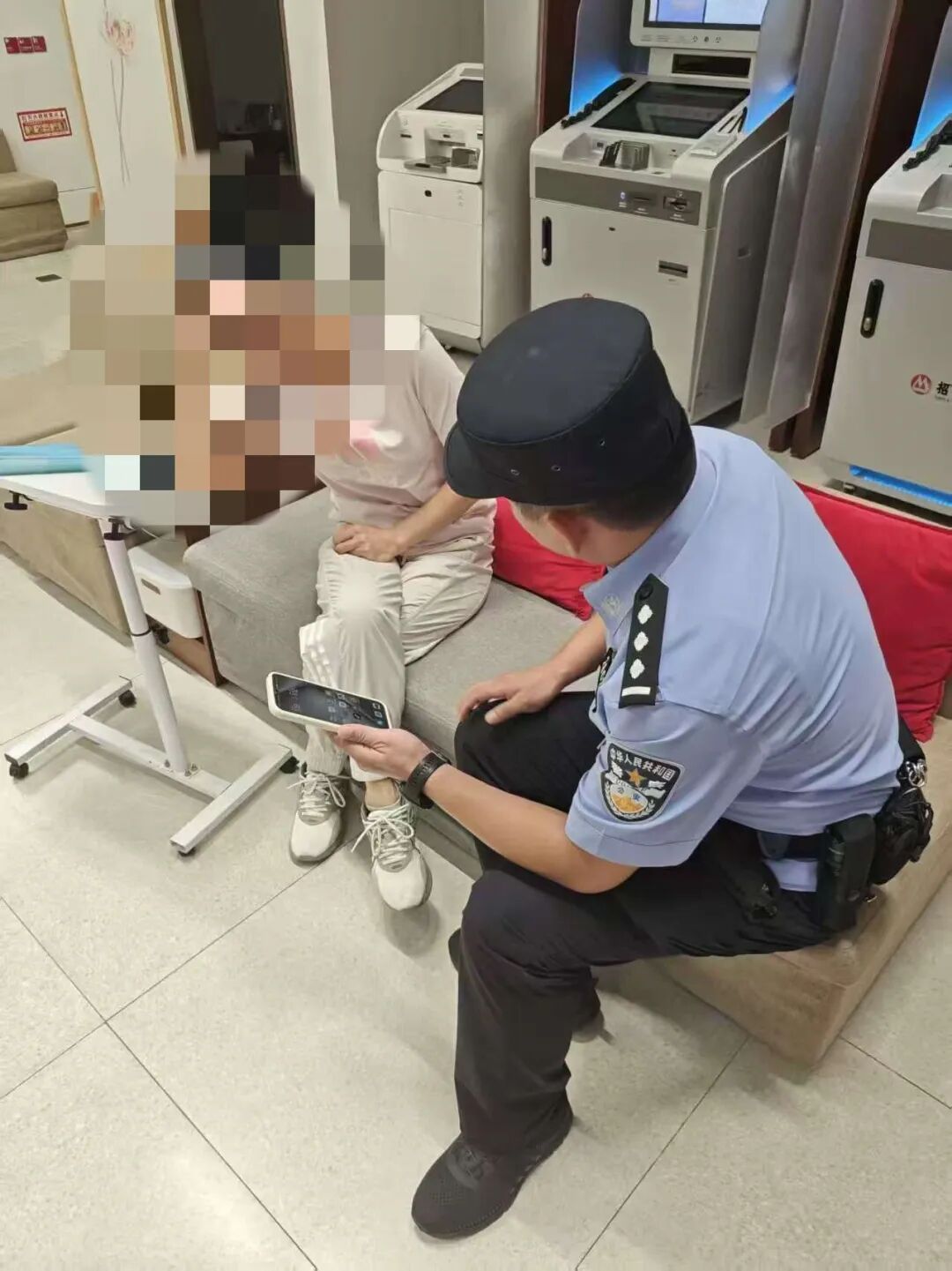 假的！假的！假的！厦门警方紧急拦截