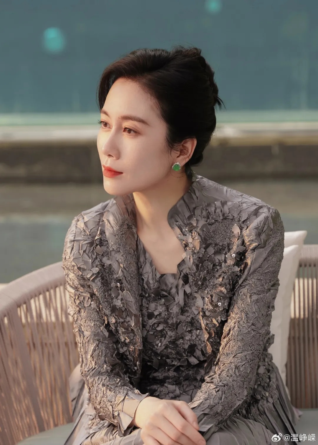 女星温峥嵘自曝生完孩子长高2.5厘米：脚也从37码变38码！专家：有几种因素