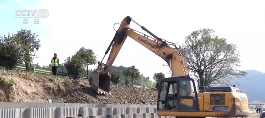 冬储、冬播、冬种 全方位解锁智慧农业赋能 农技护航筑牢丰收根基 冬储、冬播、冬种 全方位解锁智慧农业赋能 农技护航筑牢丰收根基