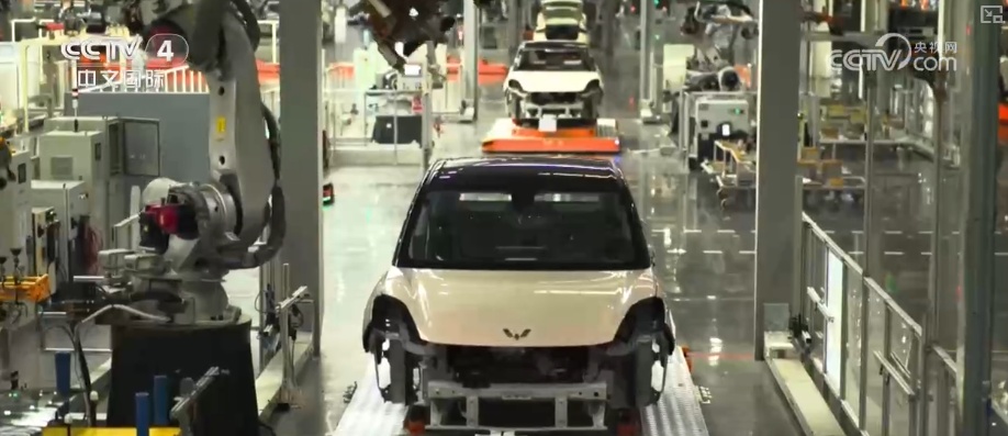 打造智能制造“升级版” AI赋能汽车全产业链 生产线“变身”智造岛