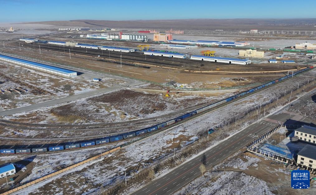 中欧班列“东通道”满洲里铁路口岸过货量超2000万吨 中欧班列“东通道”满洲里铁路口岸过货量超2000万吨