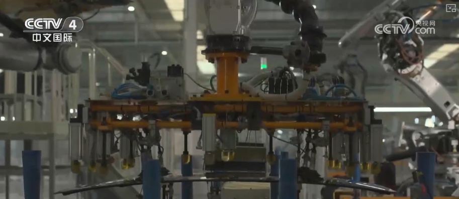 打造智能制造“升级版” AI赋能汽车全产业链 生产线“变身”智造岛