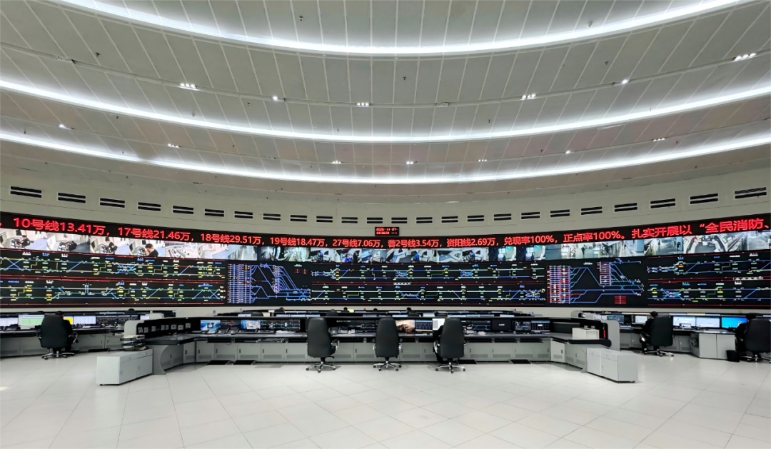 列车之间能直接“聊天”？成都这条全国首条新线藏着大奥秘