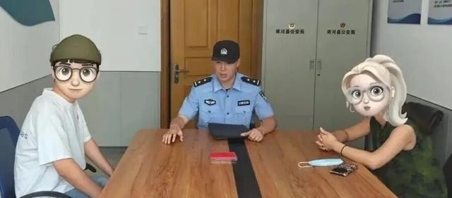 美甲师接单“遗体化妆”当场懵!恶搞博主狂笑时,警察找上门了 美甲师接单“遗体化妆”当场懵!恶搞博主狂笑时,警察找上门了