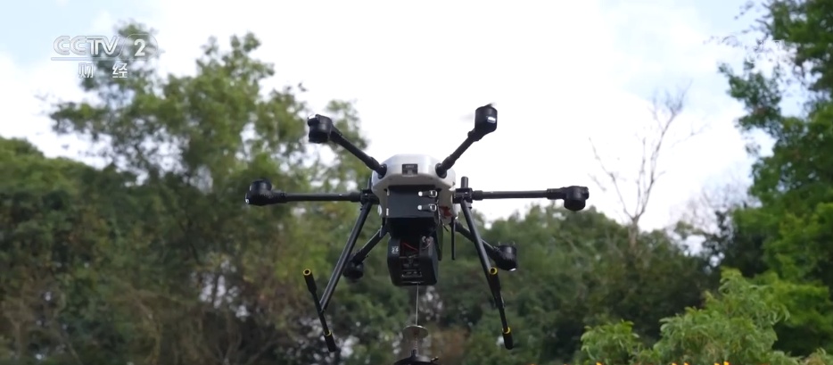 从概念落地成为实景！无人机应用场景“多点开花” 低空经济激活千亿市场