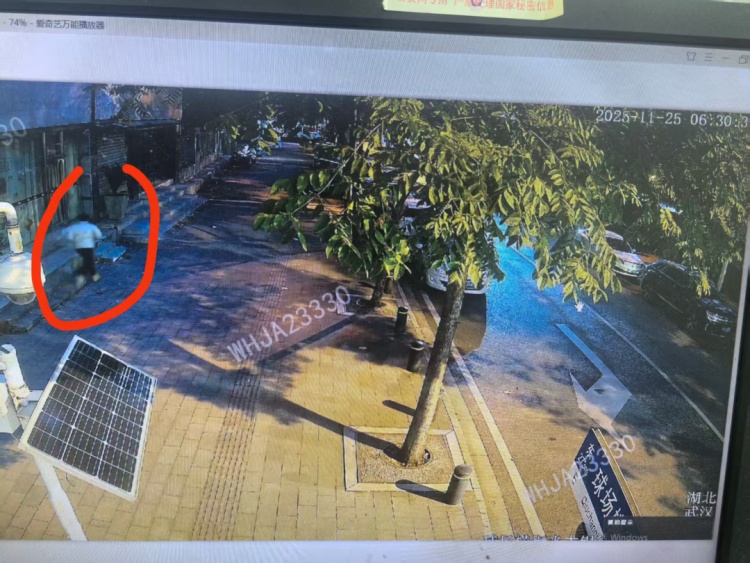 肇事逃逸还返回现场“打探” 警方12小时破案拘人 肇事逃逸还返回现场“打探” 警方12小时破案拘人