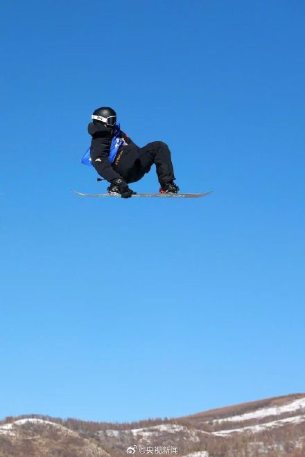 苏翊鸣获得世界杯冠军