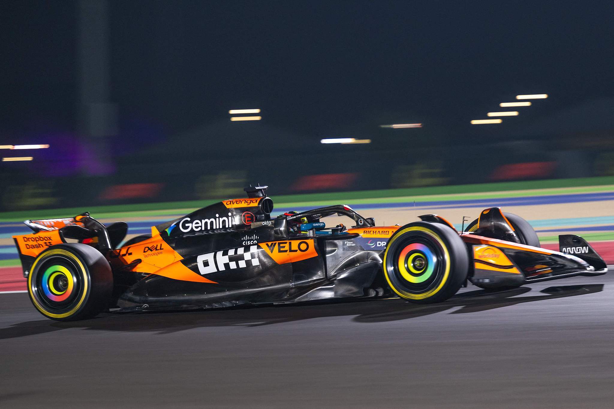 F1卡塔尔冲刺排位赛：皮亚斯特里夺杆 维斯塔潘第6