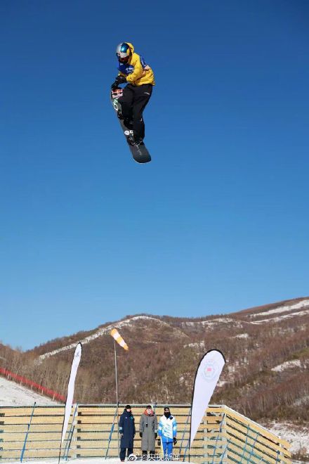 苏翊鸣获得世界杯冠军