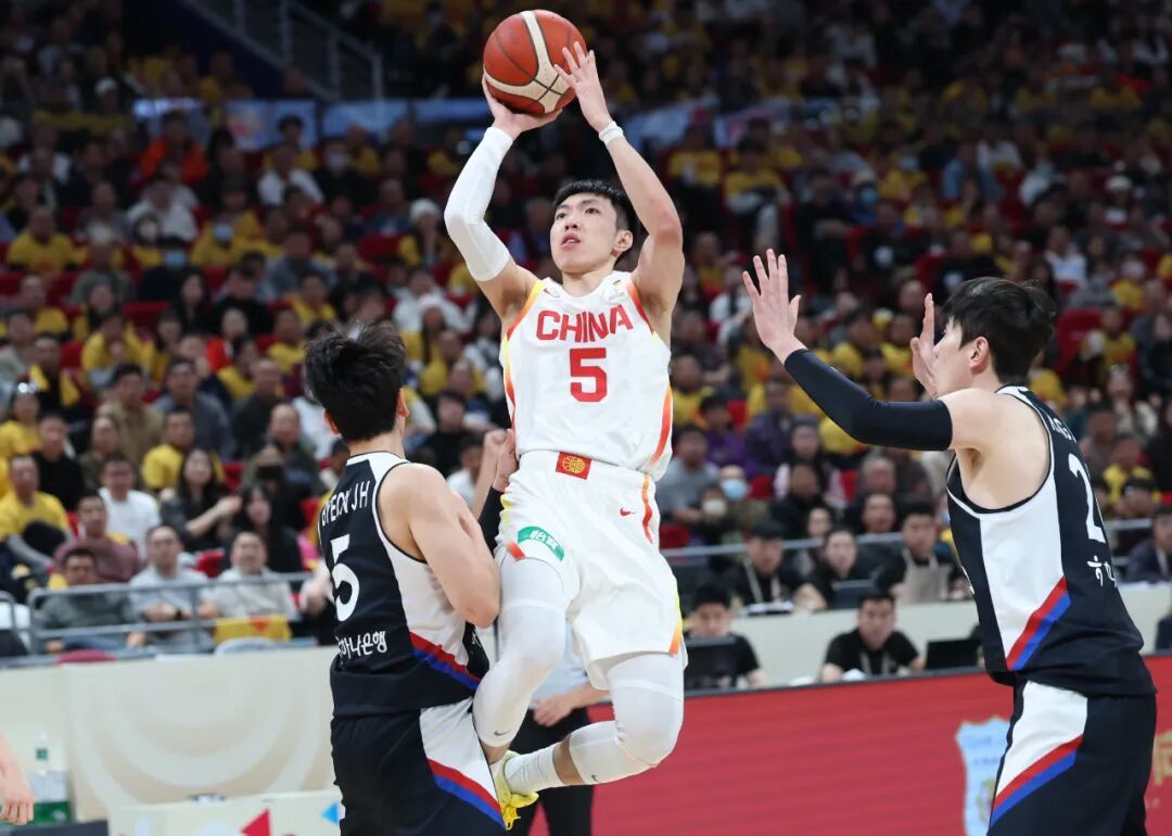 76比80！中国男篮惜败韩国，无缘世预赛开门红