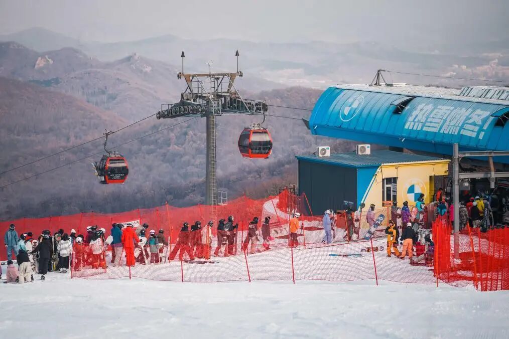 吉林设立“冰雪假期”：全省学校不上课，鼓励带薪休假