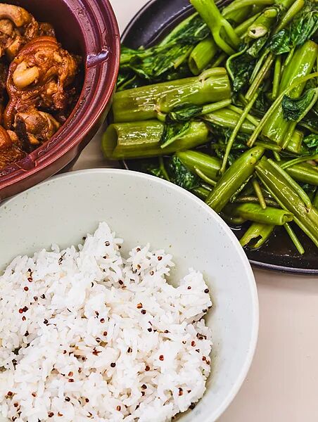 25岁女子天天水煮鸡胸肉+西兰花, 重要器官大面积坏死! 医生: 这吃法很伤身