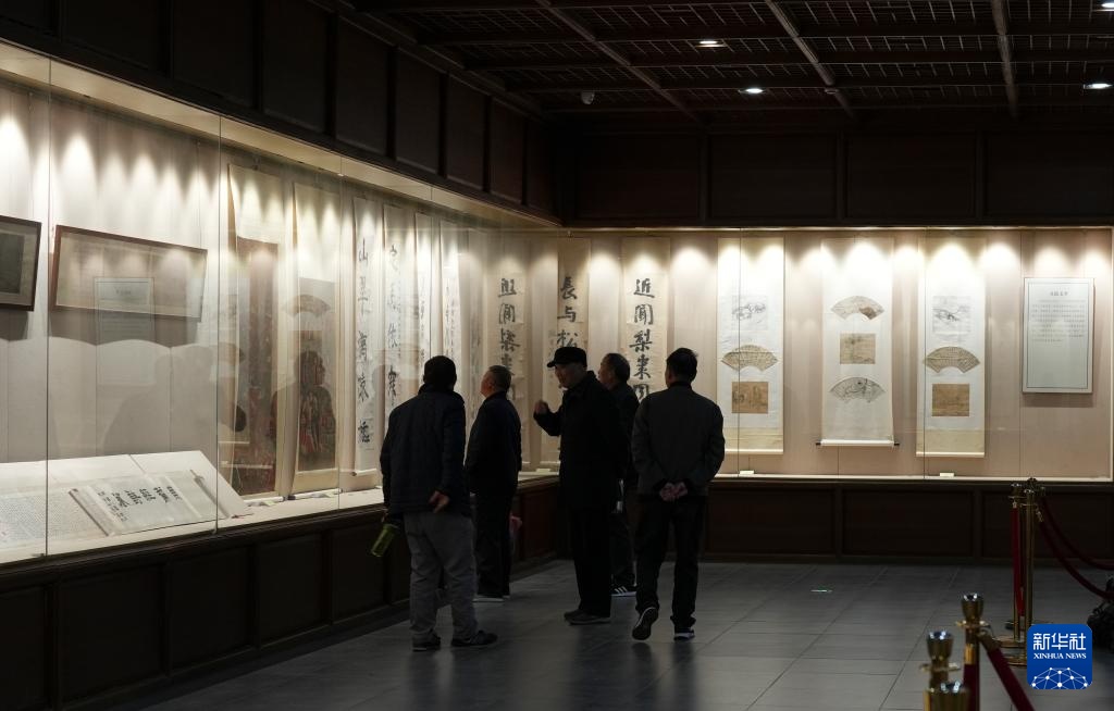 杭州:灵隐飞来峰景区免费开放 杭州:灵隐飞来峰景区免费开放